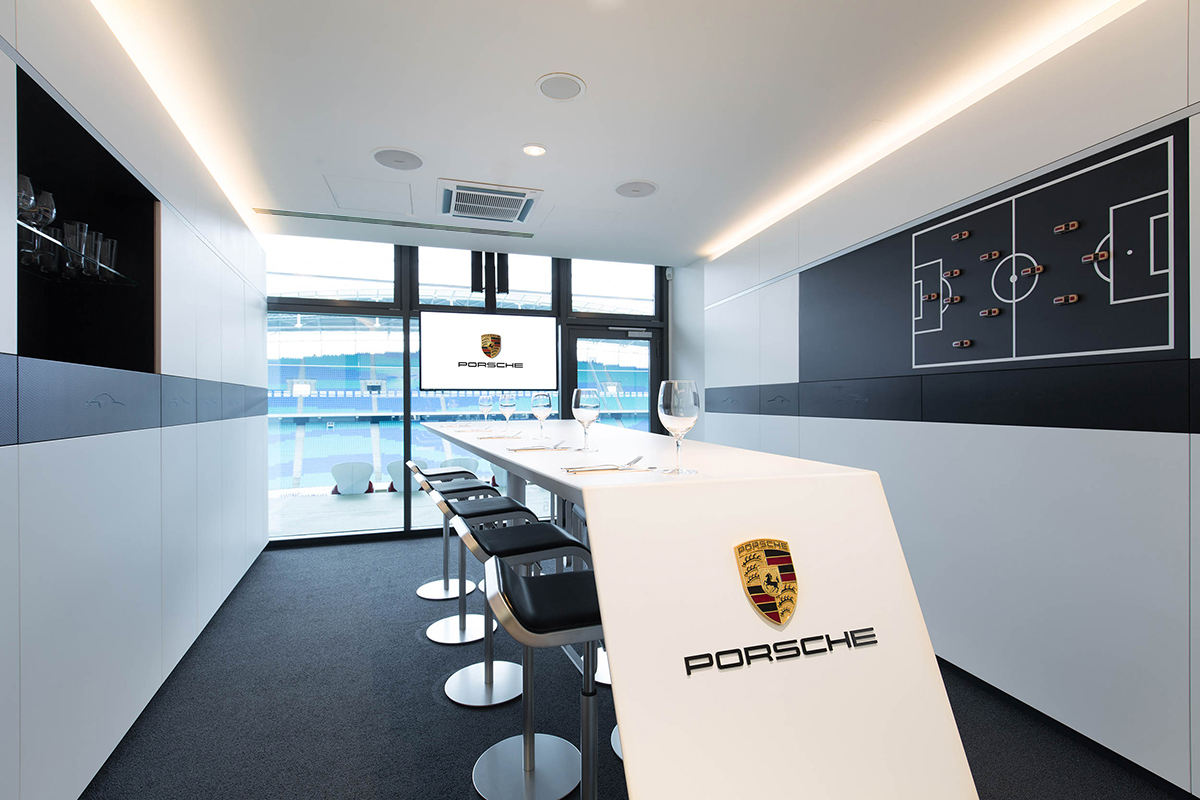 Red Bull Arena Leipzig – Porsche Sky Box.